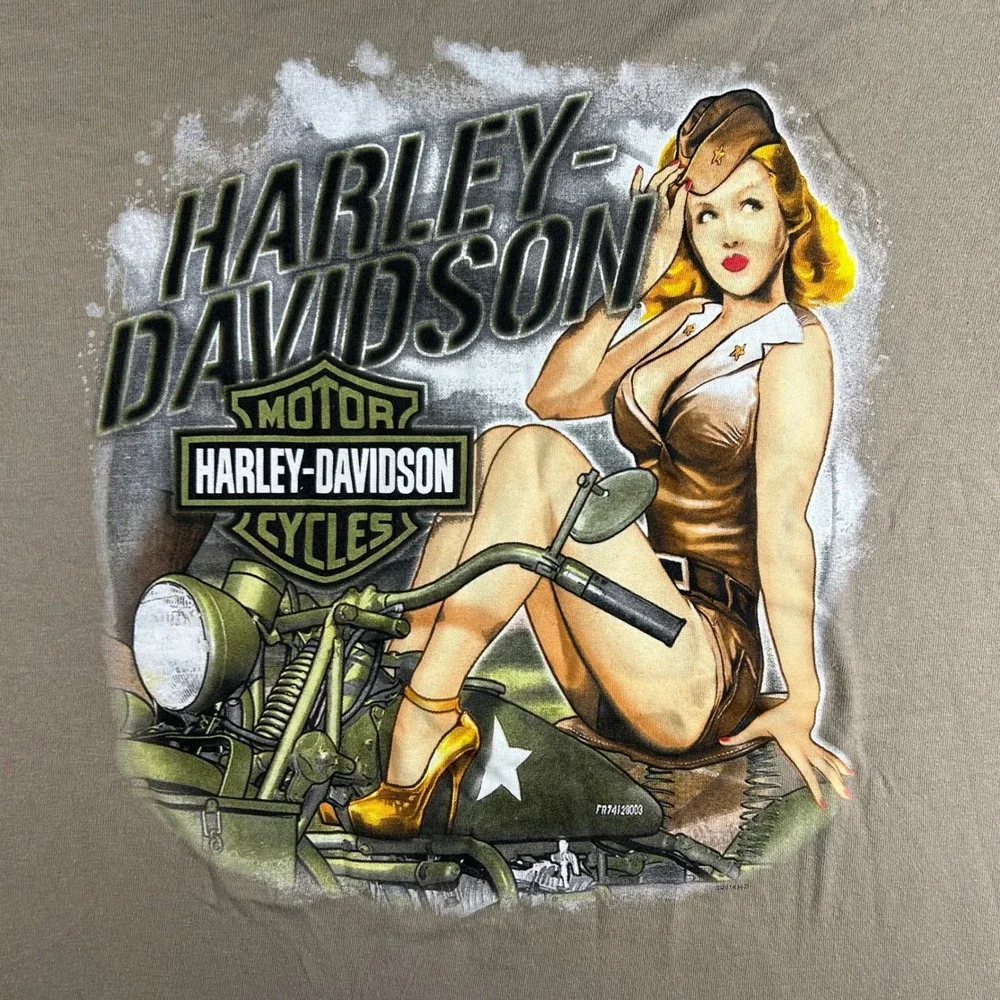 Harley Davidson Mens Graphic T Shirt Pin Up Girl Motorcycle Tan Size L - Picture 2 of 8
